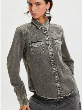 Urban Outfitters-BDG Ariella Denim Western Shirt Black Indigo M NWOT